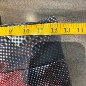 NWT Onzie Tight Ladies